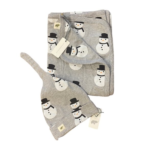 Monica + Andy Other - NWT:  Monica + Andy Coming Home Blanket and Top Knot Cap: Let it Snowman